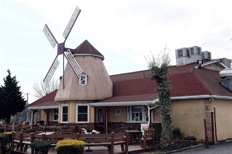 Windmill Family Restaurant celebrates its long history – Reading Eagle