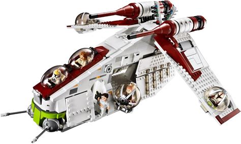 Buy LEGO Star Wars Republic Gunship Online in India. B00B0IILHA