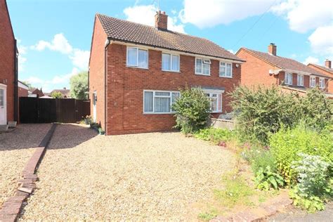 2 Bed Semi Detached House For Sale In Cromwell Road Barton Le Clay