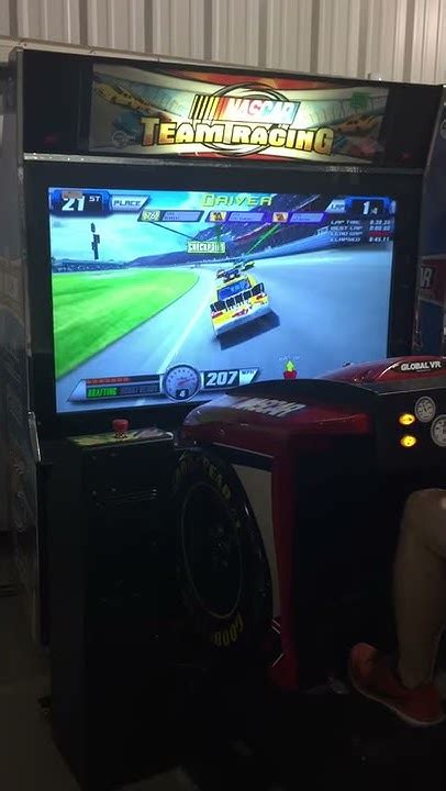 Item 7045 Nascar Team Racing Arcade Game Youtube