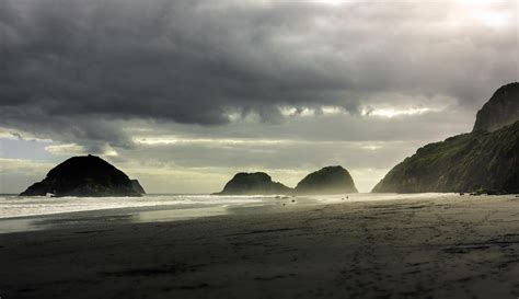 Walk along Back Beach in New Zealand : r/pics