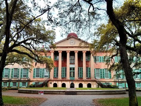 College Of Charleston