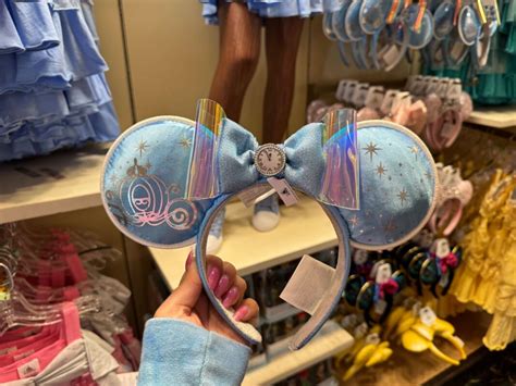 New Minnie Ear Headbands Arrive At Walt Disney World Disney By Mark