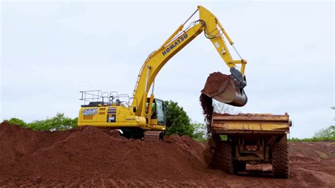 Komatsu Hb And Hb Hybrid Excavators Overview Youtube