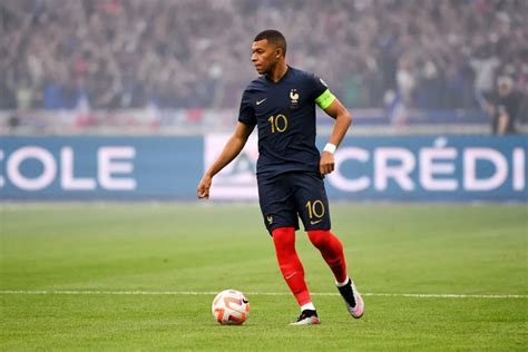 Kylian Mbappé Favorable à Une Rencontre France Cameroun International France 07 Juil 2023