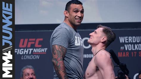 Fabricio Werdum Towers Over Alexander Volkov At Ufc London Ceremonial