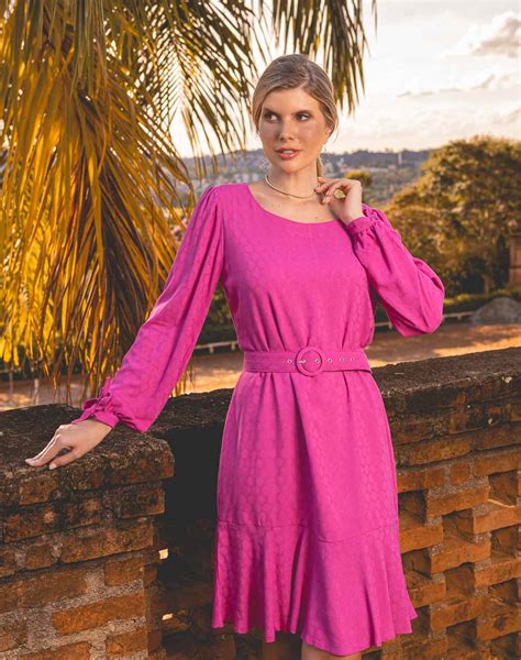 Vestido em Viscose Jacquard c Cinto Expressão Moda Feminina