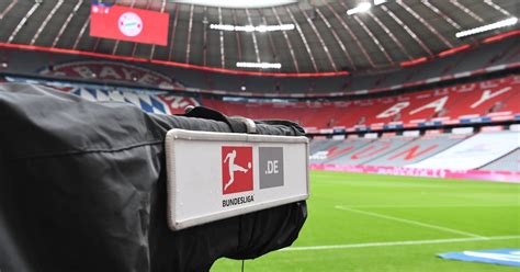 Übertragung Bundesliga 2022 23 im TV Stream so zeigen DAZN Sky