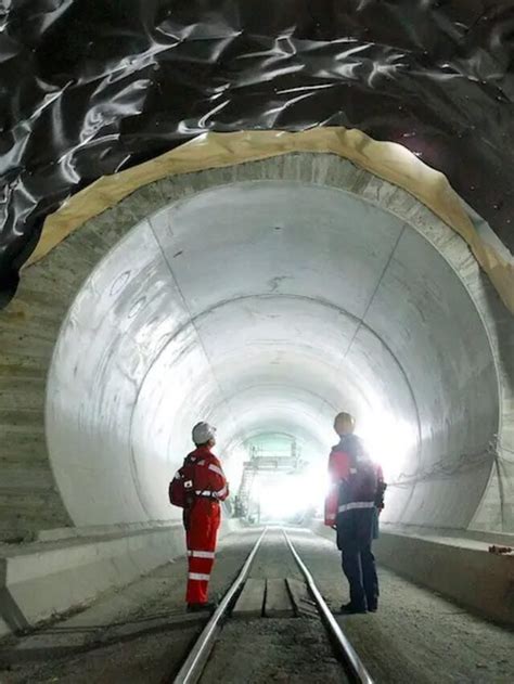 7 Longest Railway Tunnels in the World - Ruposhi Bangla