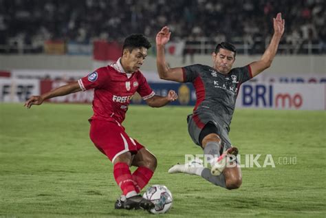 Liga Indonesia Persis Solo Taklukkan Madura United Republika Online