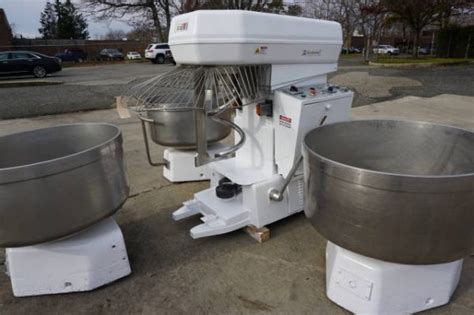 Colborne Esmach Kg Spiral Dough Mixer Removable Bowls Wohl