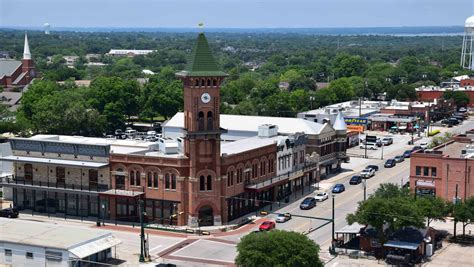 Grapevine Texas - One Day Of Discovery - Our Changing Life