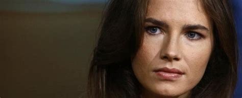 Omicidio Meredith Kercher Tracce Di Dna Di Amanda Knox Sul Coltello Di