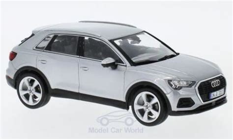 Modellino In Miniatura Audi Q I Iscale Sportback F Metallic