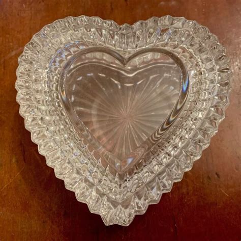 Vintage Cut Crystal Glass Trinket Dish Heart Shaped Lid 4 12 X 4 14” X 1 34” Ebay