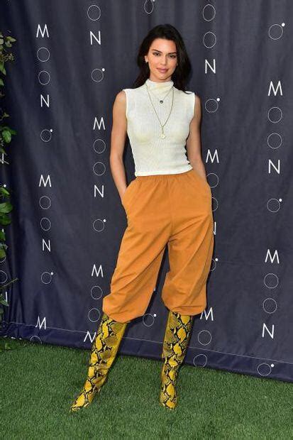 Kendall Jenner Impone Tendencia Con Blusa Trasl Cida En Los Ngeles