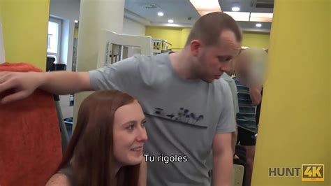 Hunt4k Cuckold For Cash Lets The Hunter To Fuck His Girlfriend In The