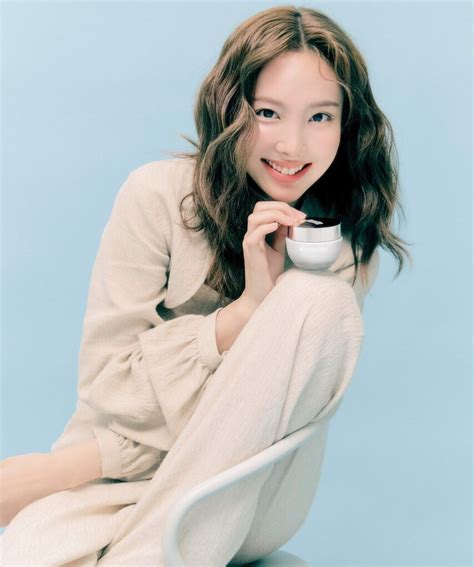 Twice Chart Japan On Twitter Nayeon X Biotherm Biotherm X