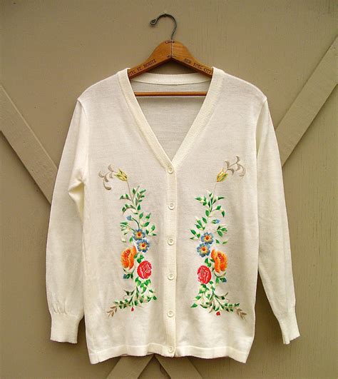 Vintage Floral Embroidered Cardigan Sweater