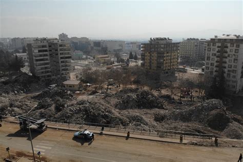 Deprem Felaketinin G N Nde Enkazlar Havadan G R Nt Lendi Bursa Ya