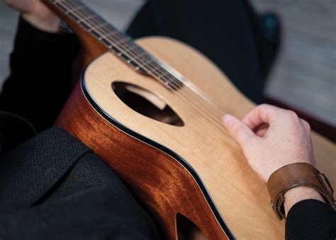 michael kelly guitar