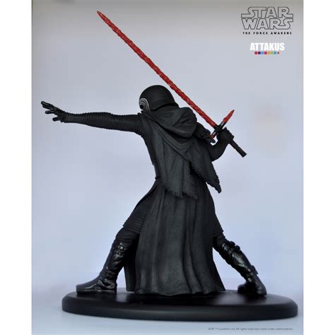 Figurine De Collection Star Wars Kylo Ren Attakus Sw