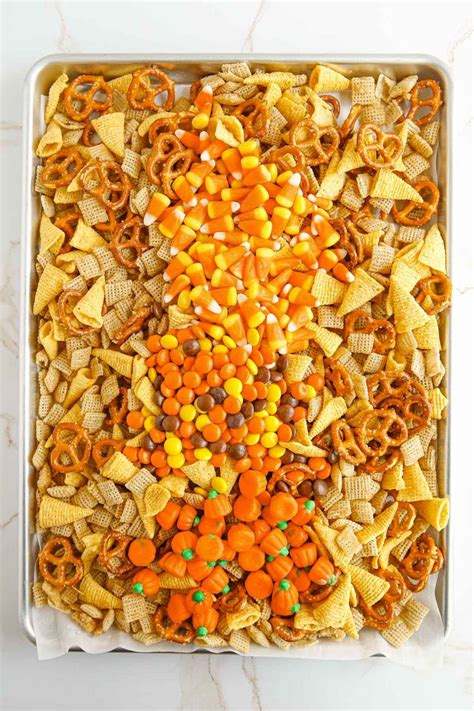 Sweet And Salty Harvest Chex Mix Recipe Fall Chex Mix Recipes Chex