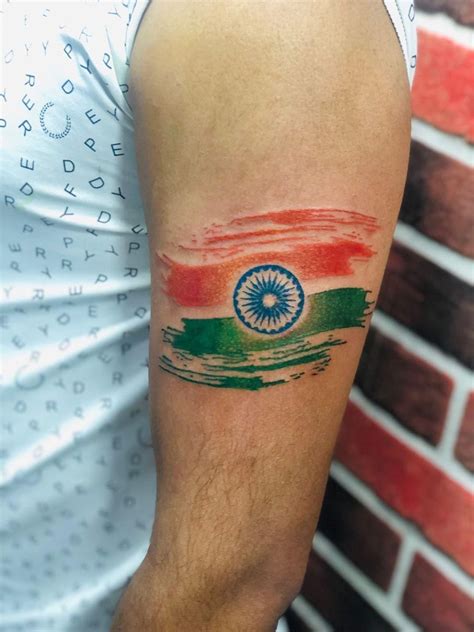 Aggregate more than 82 indian flag tattoo on hand - in.cdgdbentre