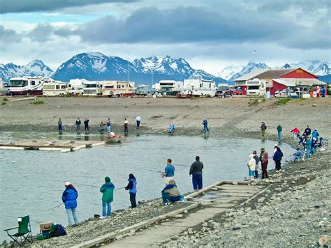 Homer Spit Fishing | ALASKA.ORG