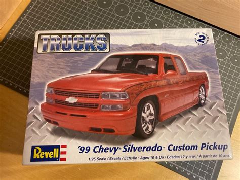 99 Chevy Silverado Custom Pickup Von Revell Kaufen Auf Ricardo