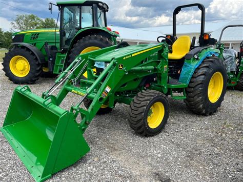 2022 John Deere 4052M Heavy Compact Utility Tractor A La VentaElyria Ohio