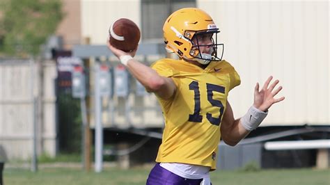 ANALYSIS: Two LSU quarterbacks is enough | TigerBait.com