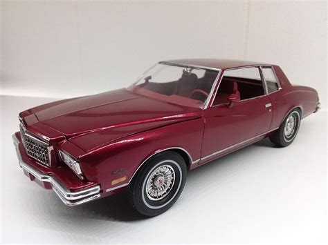 1980 Chevy Monte Carlo Plastic Model Car Vehicle Kit 1 25 Scale