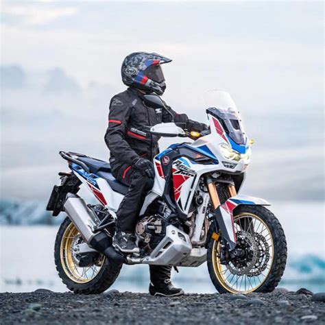 HONDA Africa Twin DCT Ecuador Bike Rental