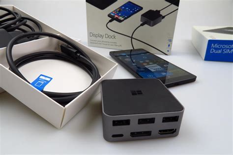 Microsoft Lumia 950 XL Unboxing Display Dock Unboxing Flagship Ul