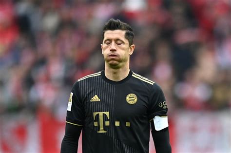 Report Robert Lewandowski Angry With Bayern Munichs Erling Haaland