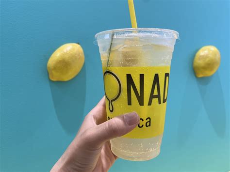 【町田市】爽やかな味が最高！ フォトジェニックな店内でいただく「lemonade By Lemonica」のレモネード♪ 号外net 町田市