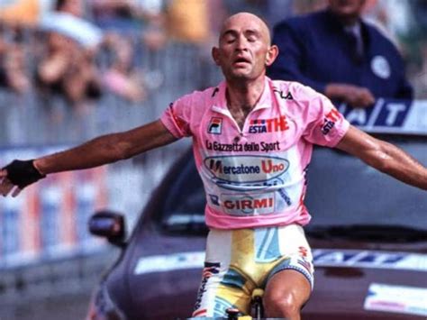 Pantani La Camorra Campana Regista Della Rovina Del Campione La