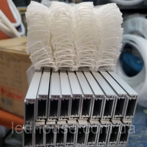 Светодиодный профиль SL-20 с рассеивателем по выгодным ценам от ...