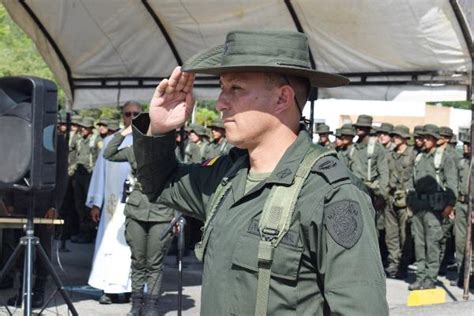 El Se Or Teniente Coronel John Hernando T Llez Ariza Asume Como