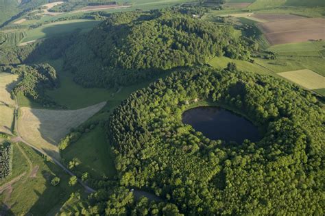 Wildkr Uterwanderung Nordic Walking In Der Vulkaneifel Hotelgeschichten