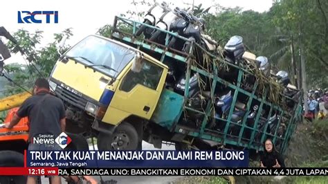 Truk Bermuatan Sepeda Motor Terguling Di Semarang Diduga Kelebihan