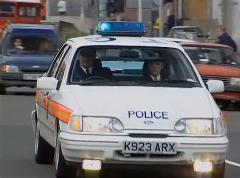 IMCDb Org 1992 Ford Sierra 2 0i LX Police MkII In The Bill 1984 2010