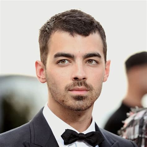 25 Ways To Style Your Hair Like Joe Jonas Haircuts 2020