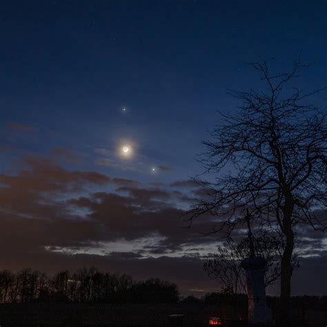 Ein Seltenes Rendezvous Venus Und Jupiter Auf Kollisionskurs