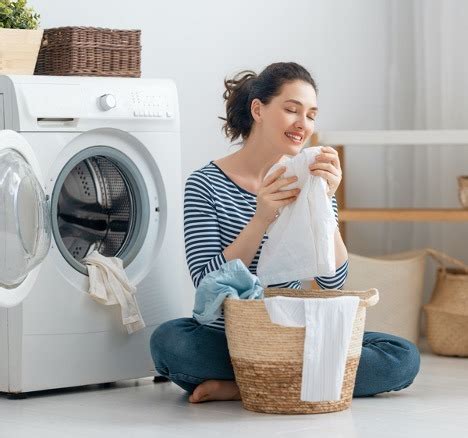 ketahui tips  pakaian wangi parfum mewah soklin royale