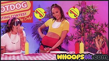 Wild Lesbian Threesome Together On Eating Contest XVIDEOS