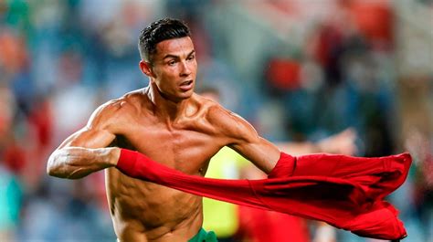 Los Secretos Que Convierten A Cristiano Ronaldo En Un Sujeto