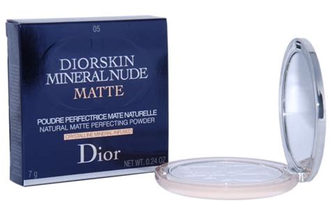 Dior Diorskin Mineral Nude Matte mineralny puder matujący