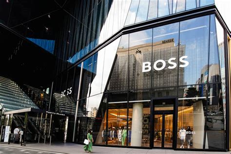 Omzet Hugo Boss Ag Blijft Stijgen In Derde Kwartaal Passeert